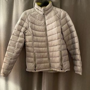 L.L Bean Silver, micro puff woman’s jacket (Med)